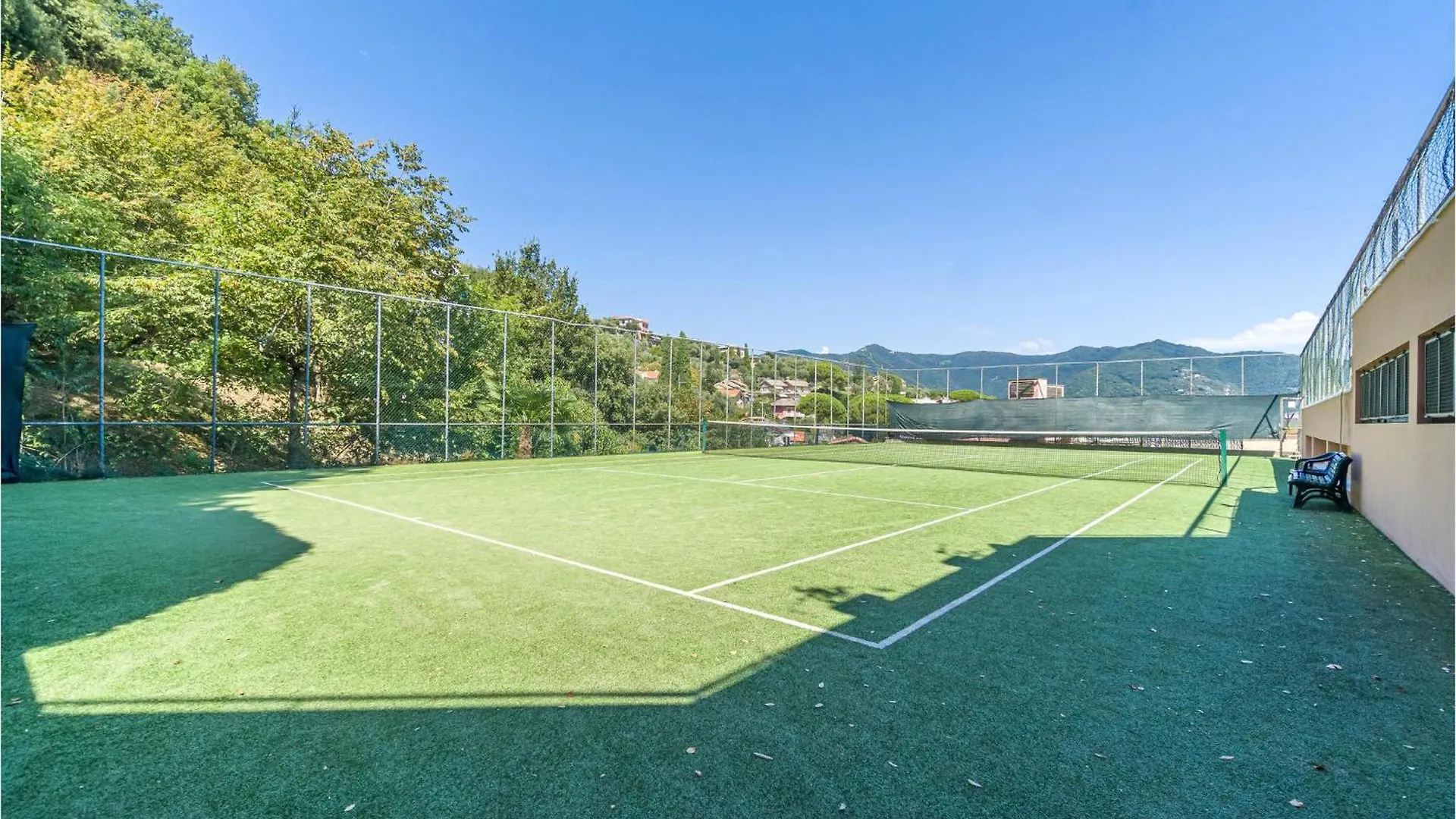 1 Bedroom Stunning Home In Rapallo Italy